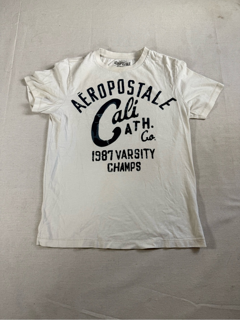 Aeropostale Cali 1987 Varsity Champs White Tee Shirt Size Medium Y2K Surfwear